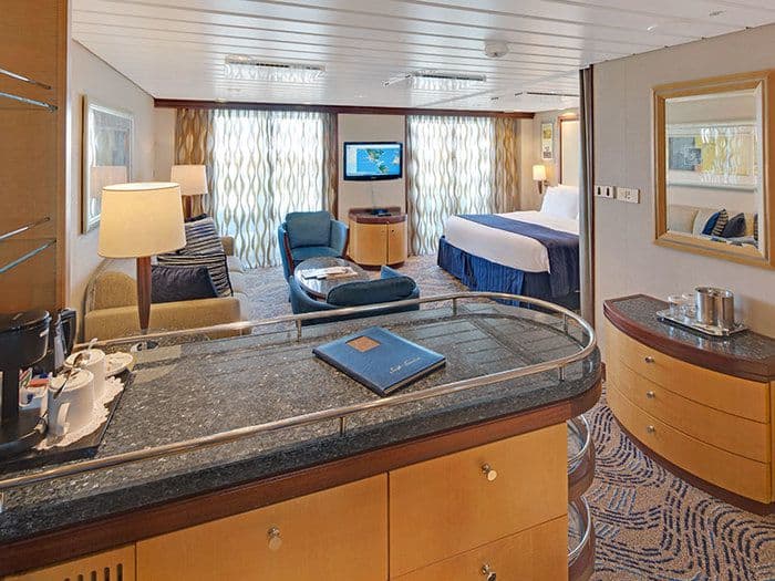 RCI Mariner of the Seas Grand Suite 1 Bedroom.jpeg